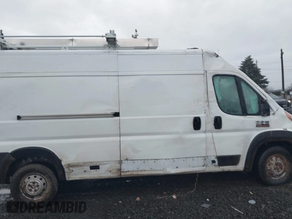 2020 Ram ProMaster Cargo with VIN 3C6TRVDG2LE139671, listed as a IAAI auction lot 41089870 with 64,821 mi miles and . Bid and sale history available at carsss.com. Image 6.