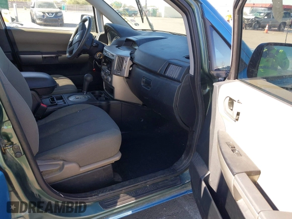 2005 Mitsubishi Endeavor LS with VIN 4A4MM21S45E005223, listed as a IAAI auction lot 40828218 with 148,661 mi miles. Bid and sale history available at carsss.com. Image 5.
