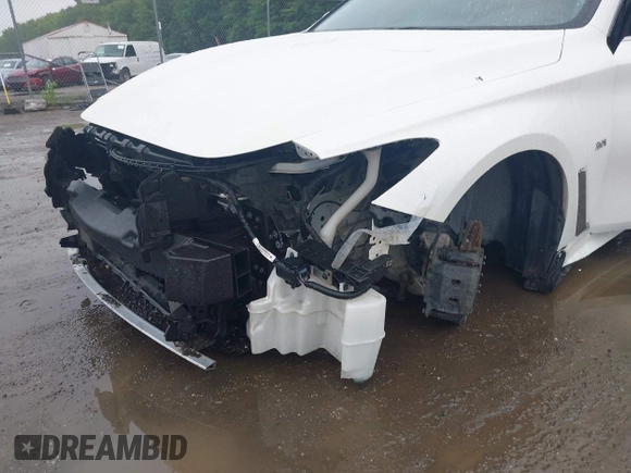 2018 Infiniti Q60 Sport with VIN JN1EV7EK9JM342991, listed as a IAAI auction lot 42485514 with 61,507 mi miles and . Bid and sale history available at DreamBid. Image 6.