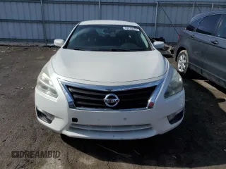 2015 Nissan Altima S with VIN 1N4AL3AP4FN335109, listed as a Copart auction lot 47416075 with 163,012 mi miles and Salvage Title. Bid and sale history available at DreamBid. Image 5.