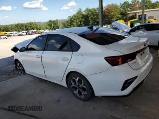 2021 Kia Forte LXS z VIN 3KPF24AD5ME382648, wystawiony jako Copart lot #64165115 z przebiegiem 62 665 mil mil oraz Szkoda całkowita • Salvage title. Historia ofert i sprzedaży dostępna na DreamBid. Obrazek 2.