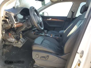 2022 Audi Q5 S line Premium Plus z VIN WA1EAAFY1N2137332, wystawiony jako Copart lot #55388645 z przebiegiem Nie podano mil oraz Szkoda całkowita • Salvage title. Historia ofert i sprzedaży dostępna na DreamBid. Obrazek 7.