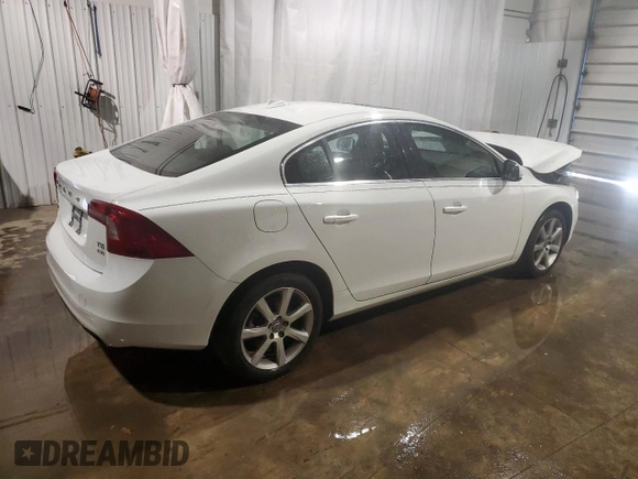 2016 Volvo S60 T5 Premier with VIN YV1612TK7G2390183, listed as a Copart auction lot 86487264 with 101,515 mi miles and Salvage Title. Bid and sale history available at carsss.com. Image 3.