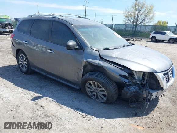 2016 Nissan Pathfinder Platinum with VIN 5N1AR2MM0GC645674, listed as a IAAI auction lot 42070490 with Not Provided miles. Bid and sale history available at carsss.com. Image 1.