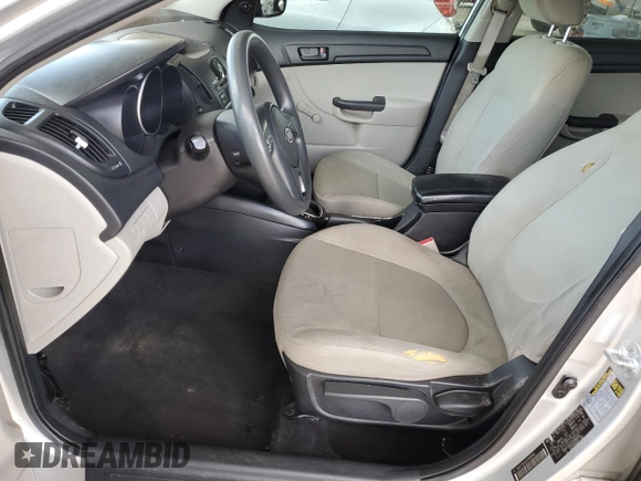 2012 Kia Forte LX with VIN KNAFT4A22C5468339, listed as a Copart auction lot 62722164 with 207,350 mi miles and Salvage Title. Bid and sale history available at carsss.com. Image 7.