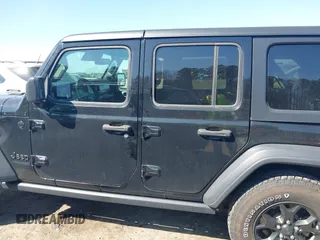 2020 Jeep Wrangler Unlimited Black and Tan with VIN 1C4HJXDGXLW219078, listed as a IAAI auction lot 41783437 with 59,137 mi miles and . Bid and sale history available at DreamBid. Image 15.