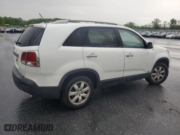2012 Kia Sorento LX with VIN 5XYKTCA64CG254748, listed as a Copart auction lot 56113905 with 187,405 mi miles and Clean Title. Bid and sale history available at carsss.com. Image 3.