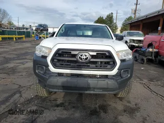 2017 Toyota Tacoma SR z VIN 5TFRX5GN8HX087229, wystawiony jako Copart lot #54735825 z przebiegiem 153 785 mil mil oraz Szkoda całkowita • Salvage title. Historia ofert i sprzedaży dostępna na DreamBid. Obrazek 5.