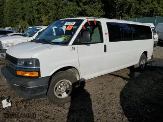 2019 Chevrolet Express Passenger LT with VIN 1GAZGPFG6K1363036, listed as a Copart auction lot 76491854 with 0 mi miles and Salvage Title. Bid and sale history available at carsss.com. Image 1.