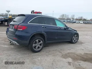 2021 Mercedes-Benz GLC 300 z VIN W1N0G8EB4MF953133, wystawiony jako IAAI lot #42031927 z przebiegiem 36 446 mil mil oraz . Historia ofert i sprzedaży dostępna na DreamBid. Obrazek 4.