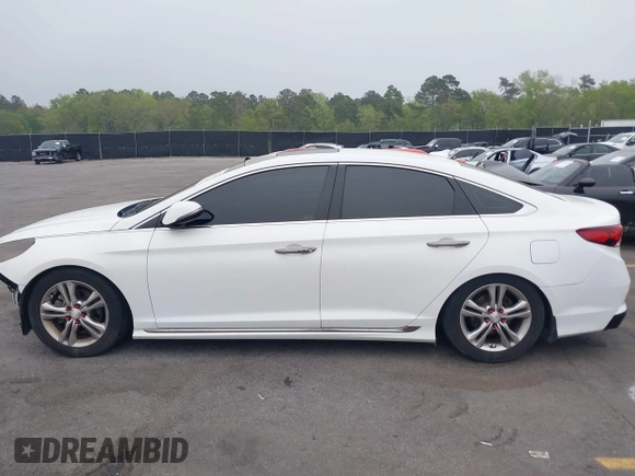 2019 Hyundai Sonata SEL with VIN 5NPE34AF3KH732362, listed as a IAAI auction lot 41918417 with 146,856 mi miles and . Bid and sale history available at DreamBid. Image 15.