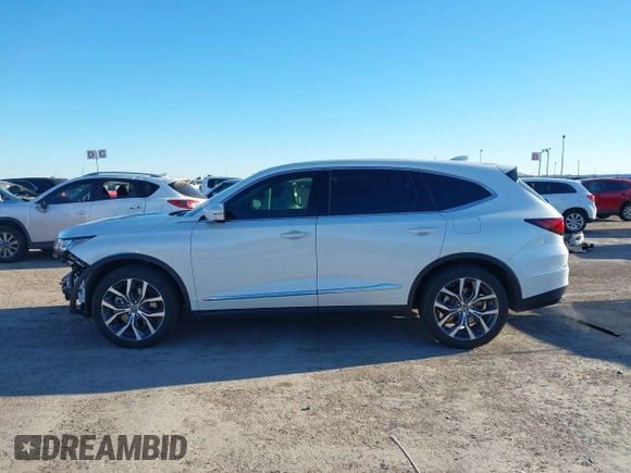 2022 Acura MDX w/Technology Package with VIN 5J8YD9H45NL009674, listed as a IAAI auction lot 41251825 with 38,635 mi miles. Bid and sale history available at carsss.com. Image 15.