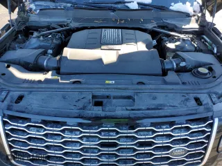 2020 Land Rover Range Rover Autobiography with VIN SALGV5SE0LA574059, listed as a Copart auction lot 86183204 with 32,691 mi miles and Salvage Title. Bid and sale history available at carsss.com. Image 13.