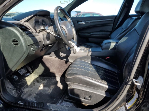 2016 Chrysler 300 S with VIN 2C3CCAGG8GH304863, listed as a Copart auction lot 49306765 with 118,452 mi miles and Salvage Title. Bid and sale history available at DreamBid. Image 7.