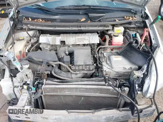 2011 Toyota Prius I with VIN JTDKN3DU9B0268301, listed as a IAAI auction lot 41983104 with 172,883 mi miles. Bid and sale history available at carsss.com. Image 10.