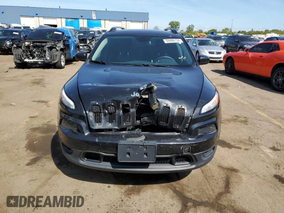 2016 Jeep Cherokee Altitude with VIN 1C4PJMAB5GW182417, listed as a Copart auction lot 69486134 with 157,571 mi miles and Salvage title. Bid and sale history available at DreamBid. Image 5.