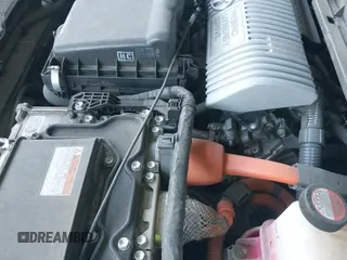 2015 Toyota Prius Four z VIN JTDKN3DU6F1961861, wystawiony jako IAAI lot #43326230 z przebiegiem 184 652 mil mil oraz . Historia ofert i sprzedaży dostępna na DreamBid. Obrazek 20.