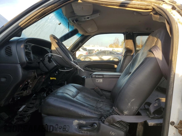 2001 Dodge Ram 2500 with VIN 3B7KF236X1G750022, listed as a Copart auction lot 85817554 with 138,699 mi miles and Salvage Title. Bid and sale history available at carsss.com. Image 7.