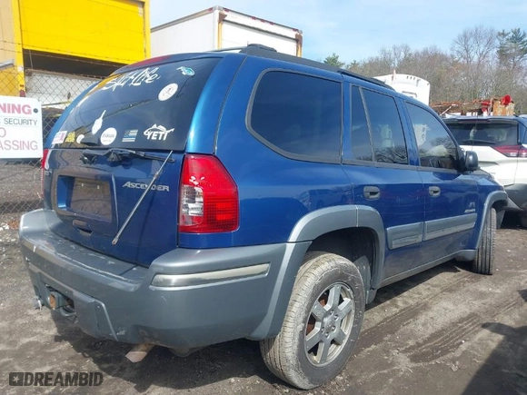 2006 Isuzu Ascender S with VIN 4NUDT13SX62700251, listed as a IAAI auction lot 41813470 with 211,402 mi miles. Bid and sale history available at carsss.com. Image 4.