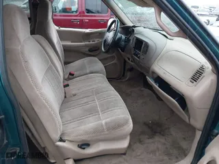 1998 Ford F-150 Standard with VIN 1FTZX1767WKB36013, listed as a IAAI auction lot 41892513 with 193,237 mi miles. Bid and sale history available at carsss.com. Image 5.