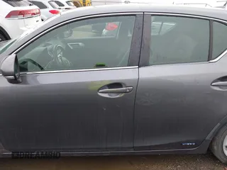 2012 Lexus CT 200h z VIN JTHKD5BH8C2122769, wystawiony jako IAAI lot #42376226 z przebiegiem 124 336 mil mil oraz . Historia ofert i sprzedaży dostępna na DreamBid. Obrazek 13.