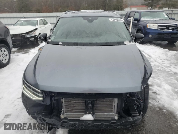 2023 Volkswagen Tiguan SE R-Line Black with VIN 3VV8B7AX2PM108307, listed as a Copart auction lot 43910665 with 21,448 mi miles and Salvage Title. Bid and sale history available at DreamBid. Image 5.