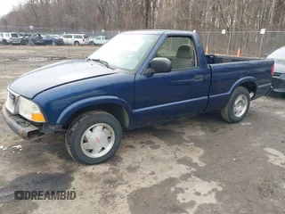 2003 GMC Sonoma SLS with VIN 1GTCS14H138228849, listed as a IAAI auction lot 41541363 with 217,969 mi miles. Bid and sale history available at carsss.com. Image 17.