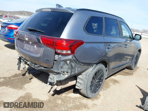 2020 Mitsubishi Outlander SE with VIN JA4AD3A34LZ036626, listed as a IAAI auction lot 41806922 with 100,414 mi miles and . Bid and sale history available at DreamBid. Image 4.