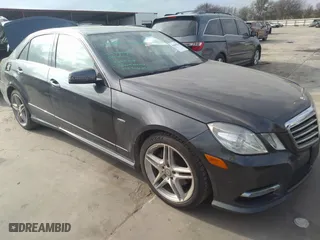 2012 Mercedes-Benz E-Class E 350 Luxury with VIN WDDHF5KB8CA641592, listed as a IAAI auction lot 41493356 with 152,981 mi miles. Bid and sale history available at carsss.com. Image 1.