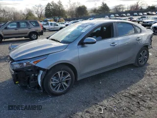 2024 Kia Forte LXS with VIN 3KPF24AD6RE790678, listed as a Copart auction lot 49963955 with 13,892 mi miles and Clean Title. Bid and sale history available at carsss.com. Image 1.