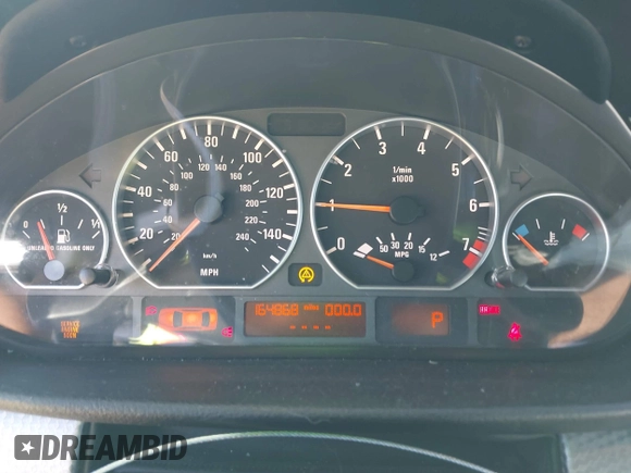 2005 BMW 3 Series 330i with VIN WBAEV53445KM41495, listed as a IAAI auction lot 41659065 with 164,868 mi miles. Bid and sale history available at carsss.com. Image 7.