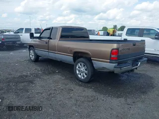2001 Dodge 2500 with VIN 1B7KC23651J224436, listed as a IAAI auction lot 42013282 with 218,831 mi miles. Bid and sale history available at carsss.com. Image 3.