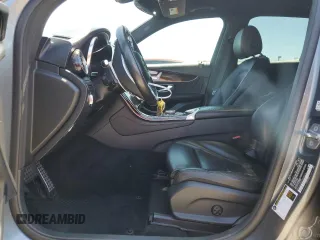 2018 Mercedes-Benz GLC 300 with VIN WDC0G4JB5JV044013, listed as a Copart auction lot 63554855 with 194,153 mi miles and Clean title. Bid and sale history available at DreamBid. Image 7.
