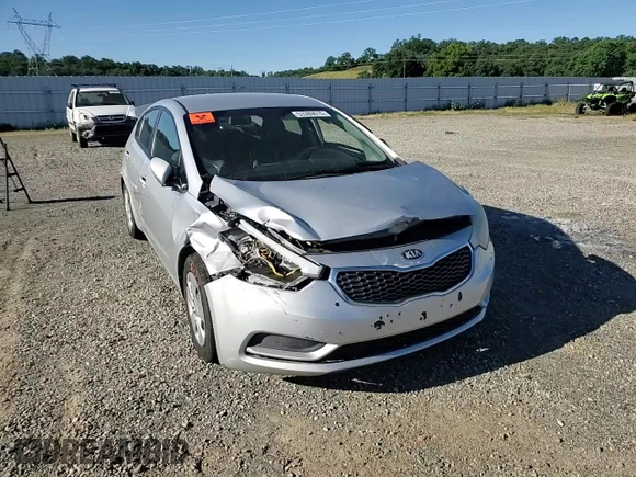 2015 Kia Forte LX with VIN KNAFK4A64F5372898, listed as a Copart auction lot 53389615 with 195,046 mi miles and Salvage Title. Bid and sale history available at carsss.com. Image 13.