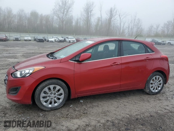 2017 Hyundai Elantra z VIN KMHD35LH7HU377089, wystawiony jako Copart lot #55217705 z przebiegiem 83 467 mil mil oraz Szkoda całkowita • Salvage title. Historia ofert i sprzedaży dostępna na DreamBid. Obrazek 1.