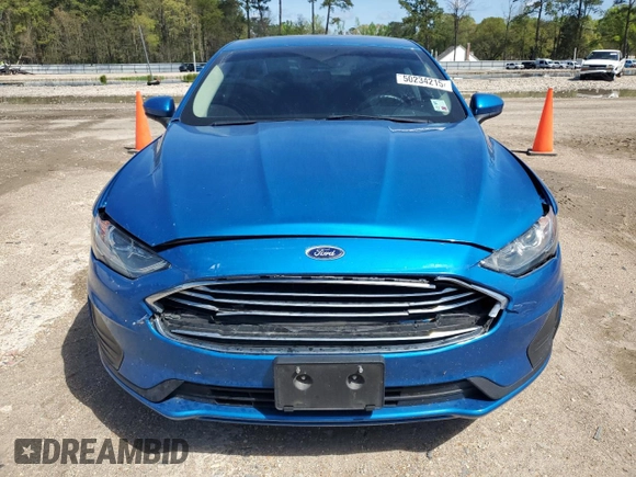 2020 Ford Fusion SE with VIN 3FA6P0HD7LR126380, listed as a Copart auction lot 50234215 with 70,438 mi miles and Salvage Title. Bid and sale history available at carsss.com. Image 5.