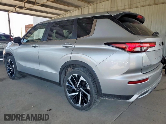 2024 Mitsubishi Outlander SE z VIN JA4J4VA87RZ036071, wystawiony jako Copart lot #58907545 z przebiegiem 30 683 mil mil oraz Nie do naprawy • Non repairable. Historia ofert i sprzedaży dostępna na DreamBid. Obrazek 2.