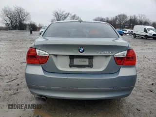 2008 BMW 3 Series 328xi z VIN WBAVC93568K040752, wystawiony jako Copart lot #45042605 z przebiegiem 162 092 mil mil oraz Czysty tytuł • Clean title. Historia ofert i sprzedaży dostępna na DreamBid. Obrazek 6.