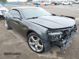 2011 Chevrolet Camaro 2LT z VIN 2G1FC1ED2B9131659, wystawiony jako IAAI lot #42206983 z przebiegiem 84 658 mil mil oraz . Historia ofert i sprzedaży dostępna na DreamBid. Obrazek 1.