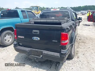 2008 Ford Explorer Sport Trac Limited z VIN 1FMEU53E78UA12158, wystawiony jako IAAI lot #42415255 z przebiegiem 165 925 mil mil oraz . Historia ofert i sprzedaży dostępna na DreamBid. Obrazek 16.