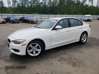 2015 BMW 3 Series 320i z VIN WBA3B1C58FK137962, wystawiony jako Copart lot #55062075 z przebiegiem 93 365 mil mil oraz Szkoda całkowita • Salvage title. Historia ofert i sprzedaży dostępna na DreamBid. Obrazek 1.