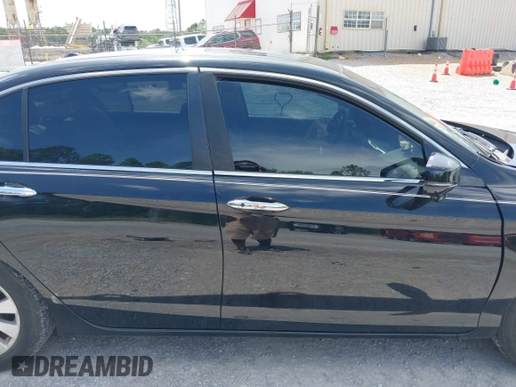 2015 Honda Accord EX-L with VIN 1HGCR2F84FA226543, listed as a IAAI auction lot 42492672 with 164,130 mi miles and . Bid and sale history available at DreamBid. Image 14.