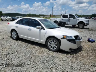2012 Lincoln MKZ with VIN 3LNHL2GC1CR828063, listed as a Copart auction lot 61463005 with 91,632 mi miles and Salvage title. Bid and sale history available at DreamBid. Image 4.