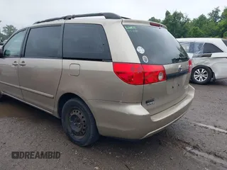 2008 Toyota Sienna CE z VIN 5TDZK23C88S141135, wystawiony jako IAAI lot #42272852 z przebiegiem 241 336 mil mil oraz . Historia ofert i sprzedaży dostępna na DreamBid. Obrazek 16.