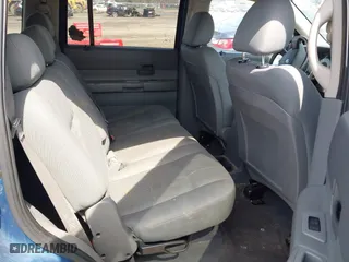 2005 Dodge Durango SXT with VIN 1D4HB38N75F600164, listed as a IAAI auction lot 42016390 with 182,722 mi miles. Bid and sale history available at carsss.com. Image 8.
