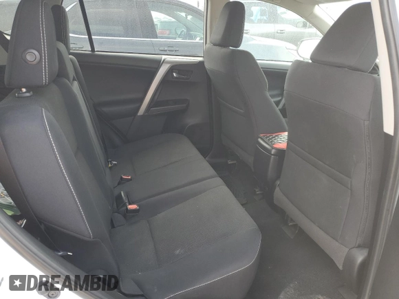 2018 Toyota RAV4 XLE z VIN 2T3WFREV0JW513389, wystawiony jako Copart lot #45601215 z przebiegiem Nie podano mil oraz Szkoda całkowita • Salvage title. Historia ofert i sprzedaży dostępna na DreamBid. Obrazek 11.