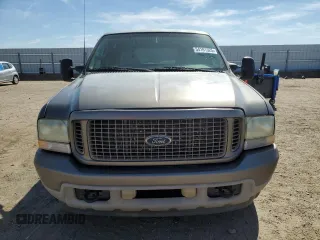 2003 Ford Excursion Limited with VIN 1FMNU42FX3EB25075, listed as a Copart auction lot 54161925 with 330,856 mi miles and Clean Title. Bid and sale history available at DreamBid. Image 5.