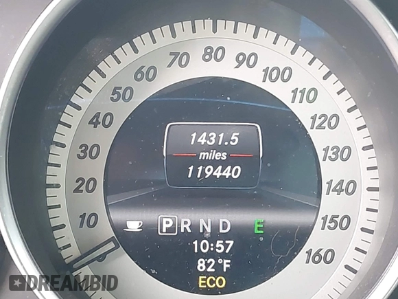 2013 Mercedes-Benz C 300 Sport с VIN WDDGF8AB1DR256425, выставлен на аукционе IAAI как лот 42560342 с пробегом 119 440 миль миль и . История ставок и продаж доступна на DreamBid. Изображение 15.