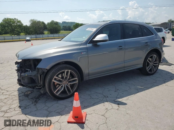 2014 Audi SQ5 Prestige with VIN WA1VGAFPXEA097666, listed as a Copart auction lot 62520445 with 89,596 mi miles and Salvage title. Bid and sale history available at DreamBid. Image 1.