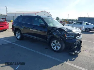 2018 Volkswagen Atlas SE z VIN 1V2LR2CA6JC560347, wystawiony jako IAAI lot #42108944 z przebiegiem 84 765 mil mil oraz . Historia ofert i sprzedaży dostępna na DreamBid. Obrazek 1.